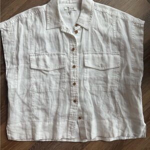 Madewell Cream Linen Cropped Shirt with Brown Buttons